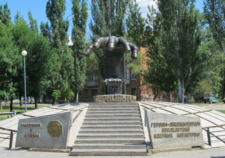 Чернобыльская АЭС Чернобыльская АЭС.
